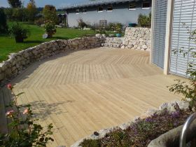 Terasse Lärche 08.10.2007 13-37-44.JPG